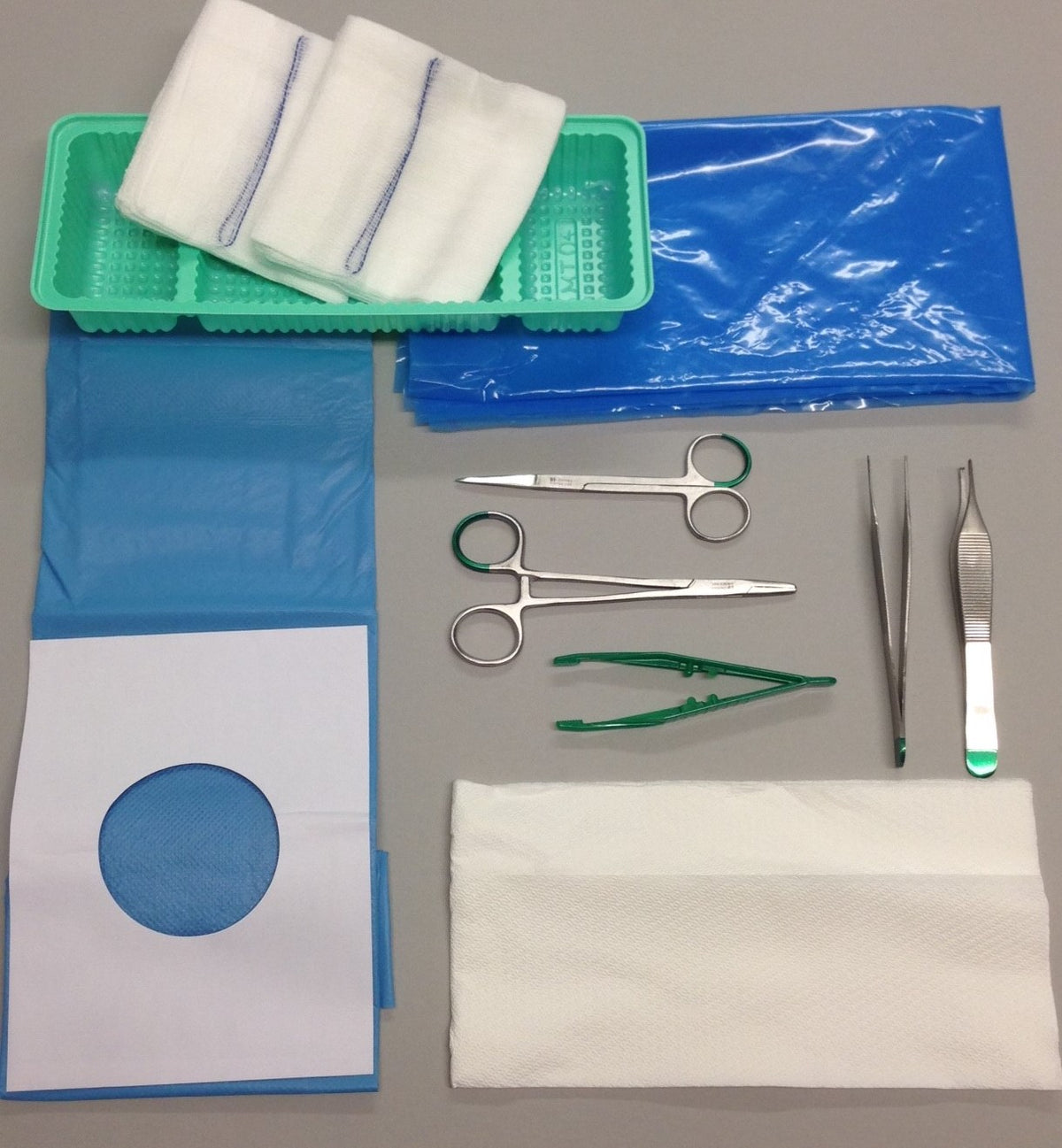 Suture Kit Single Use Green Handle Sterile